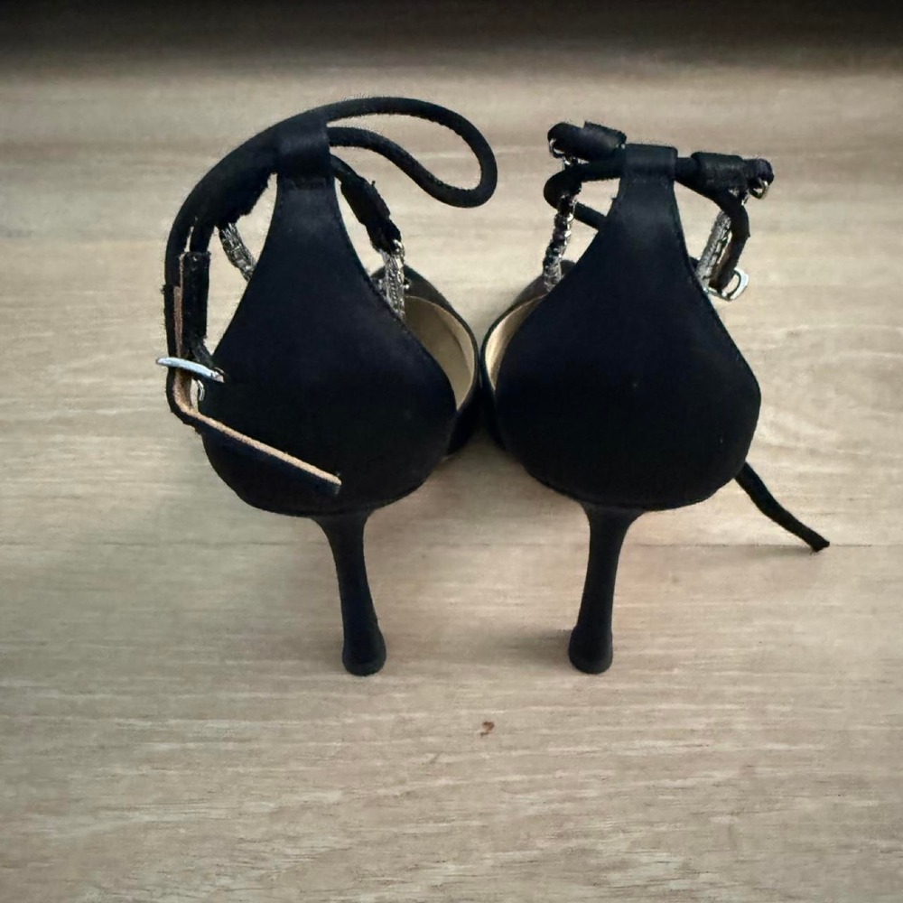 Badgley Mischka Zayna stiletto black heels with intricate rhinestone detail - Picture 4 of 7